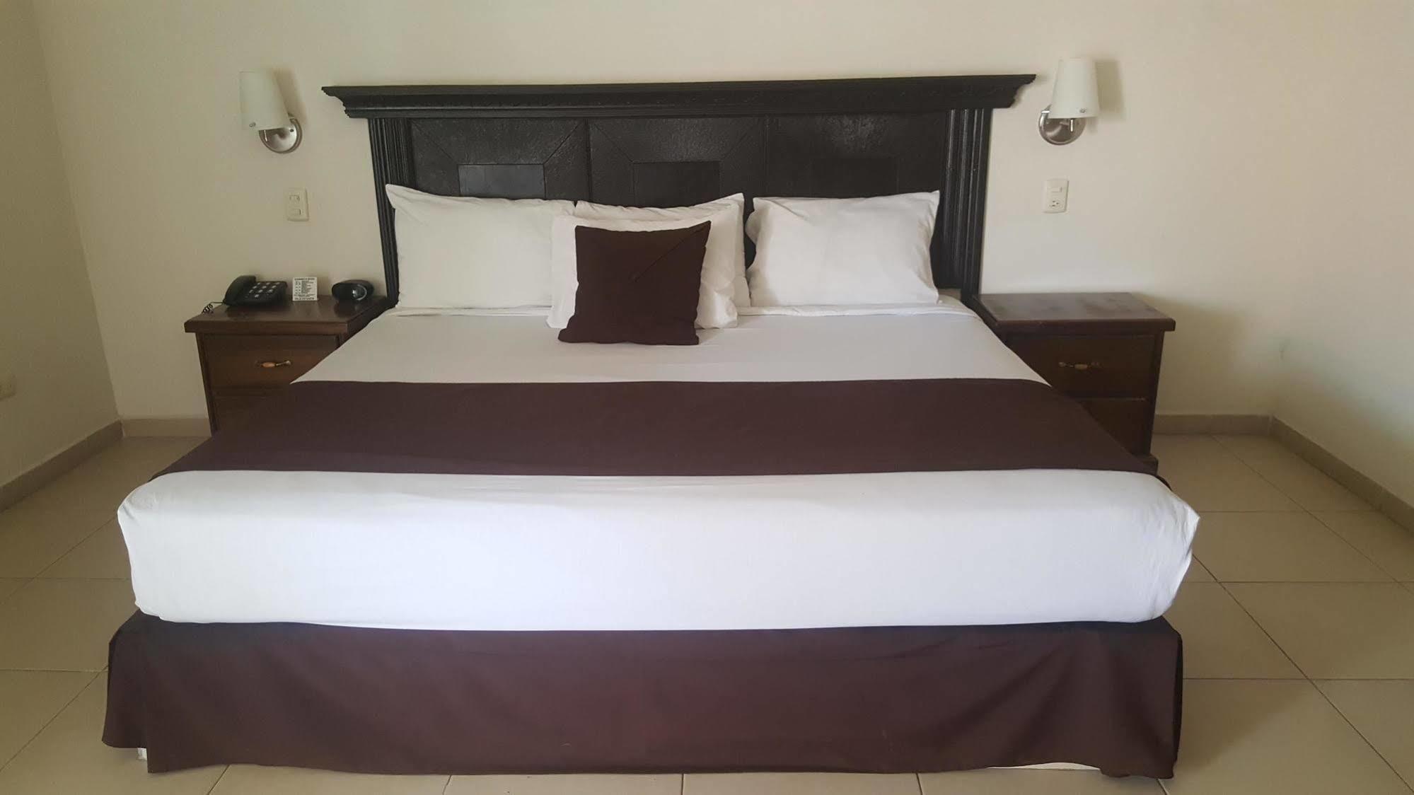Hotel Go Inn Monclova Exterior foto